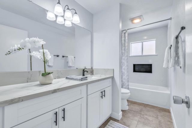 7640 Tattershall Way, Sacramento, CA 95823