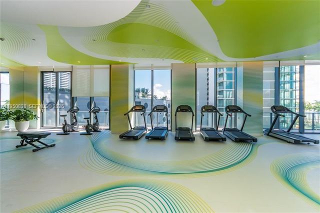 501 NE 31st St 2204, Miami, FL 33137