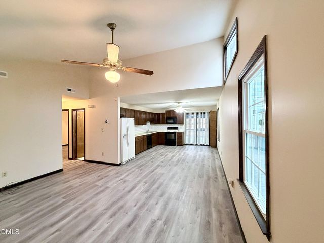 4430 Atlantic Avenue, Fayetteville, NC 28306