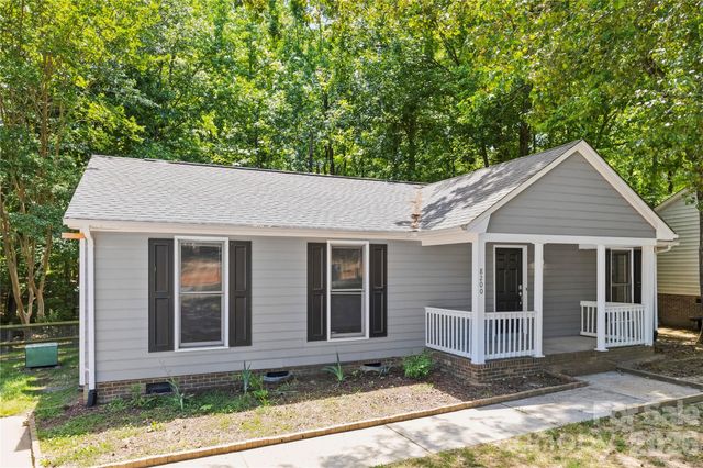 8200 Chrisbry Lane, Charlotte, NC 28215
