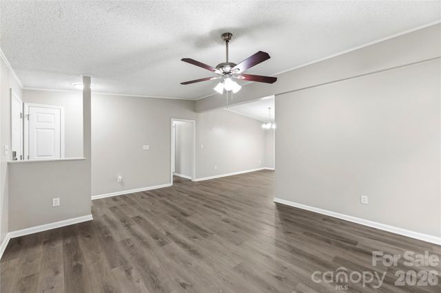 8200 Chrisbry Lane, Charlotte, NC 28215