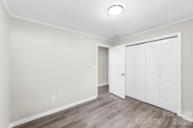 8200 Chrisbry Lane, Charlotte, NC 28215