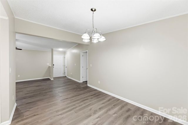 8200 Chrisbry Lane, Charlotte, NC 28215
