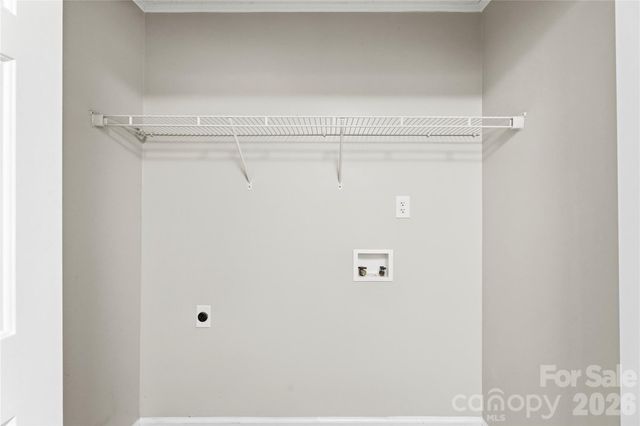 8200 Chrisbry Lane, Charlotte, NC 28215