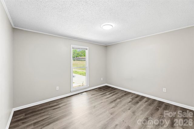8200 Chrisbry Lane, Charlotte, NC 28215