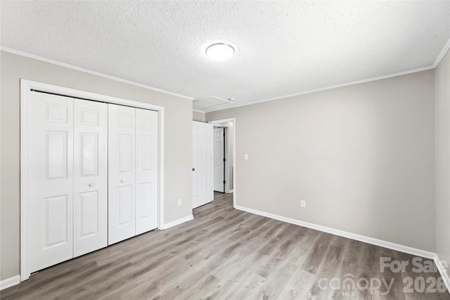8200 Chrisbry Lane, Charlotte, NC 28215