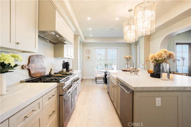 9 Nathaniel, Sierra Madre, CA 91024