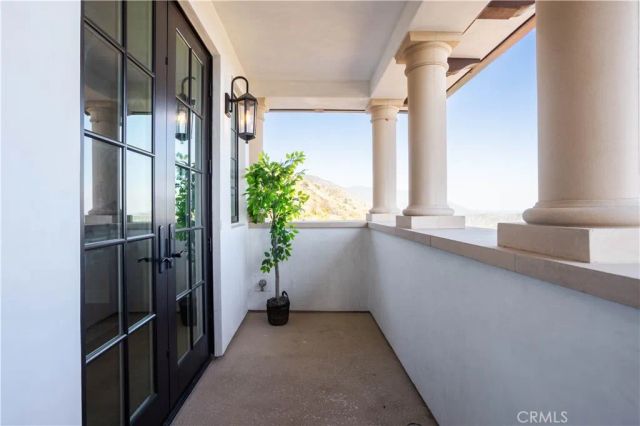 9 Nathaniel, Sierra Madre, CA 91024