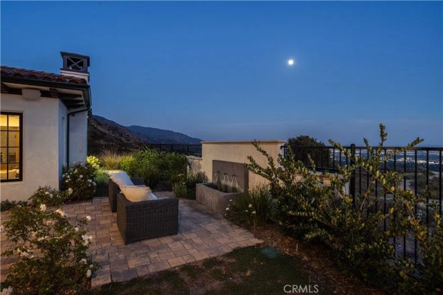 9 Nathaniel, Sierra Madre, CA 91024