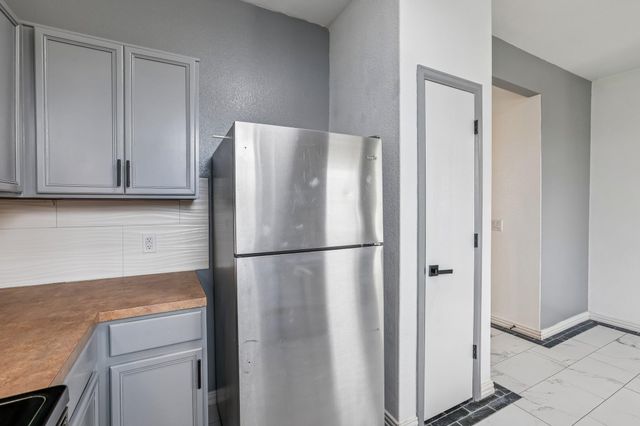 18736 Imperial Eagle LN, Elgin, TX 78621