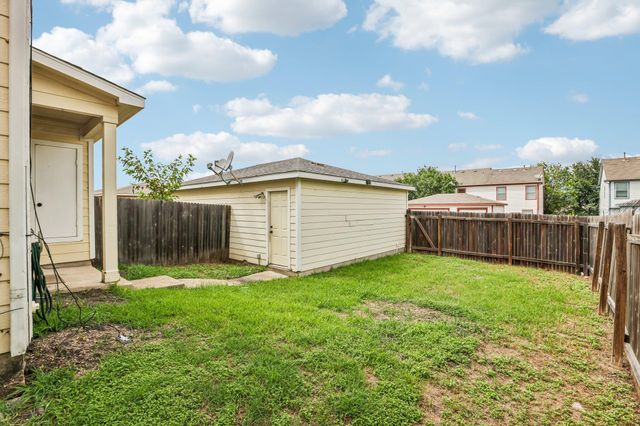 18736 Imperial Eagle LN, Elgin, TX 78621