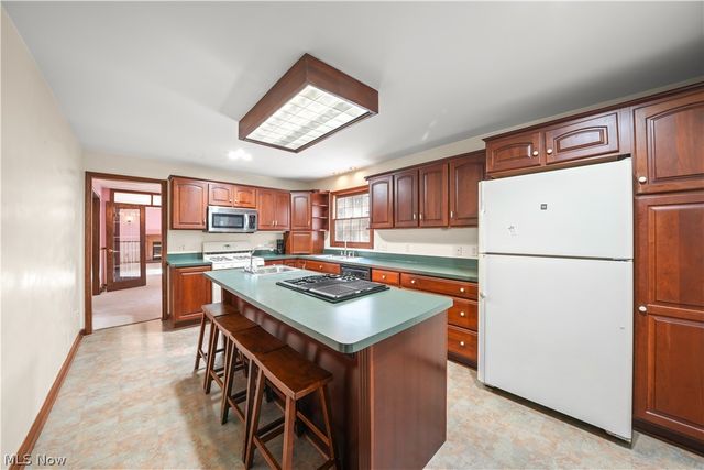 7760 State Route 305, Garrettsville, OH 44231