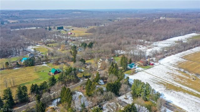 7760 State Route 305, Garrettsville, OH 44231