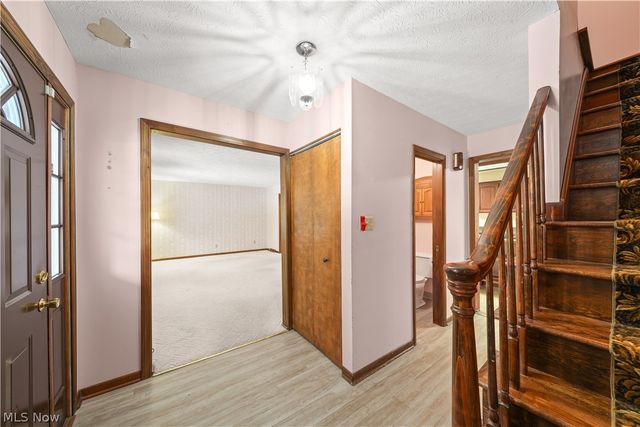 7760 State Route 305, Garrettsville, OH 44231