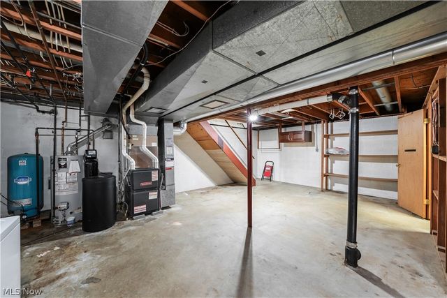 7760 State Route 305, Garrettsville, OH 44231