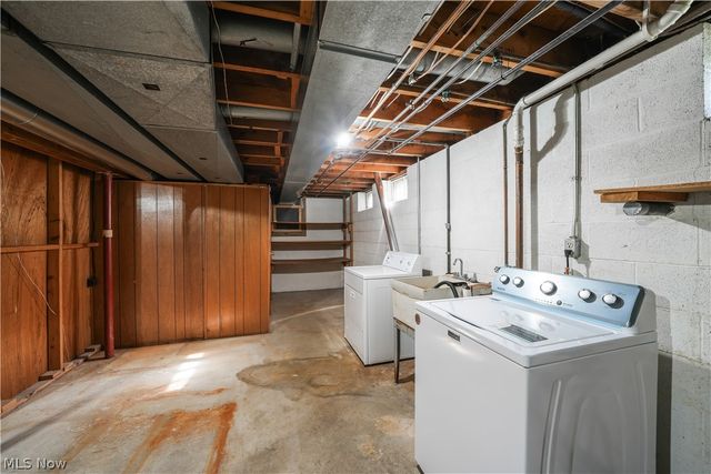 7760 State Route 305, Garrettsville, OH 44231