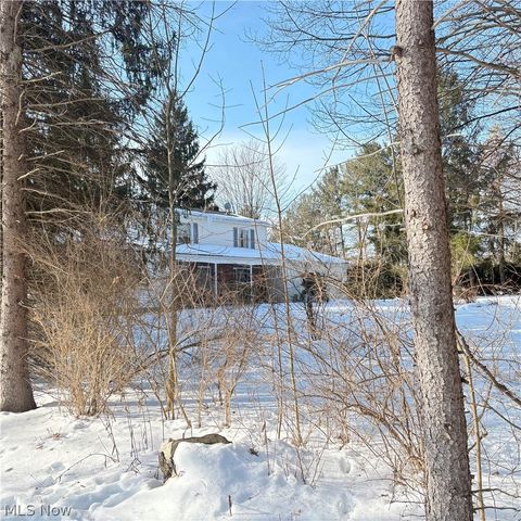 7760 State Route 305, Garrettsville, OH 44231