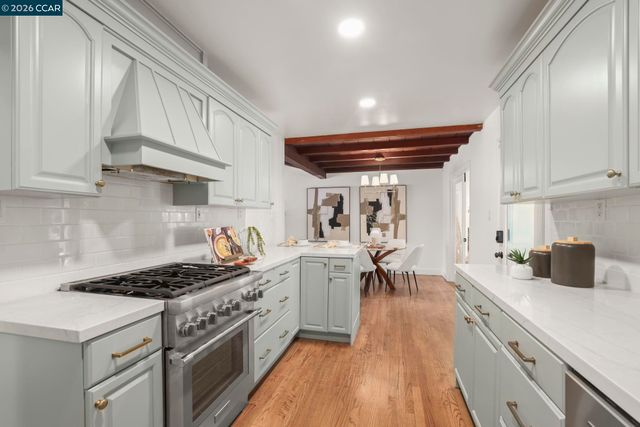 61 Carlos Ct, Walnut Creek, CA 94597