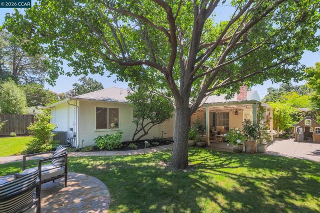 61 Carlos Ct, Walnut Creek, CA 94597