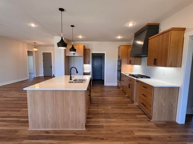 1220 Zenyatta, Searcy, AR 72143