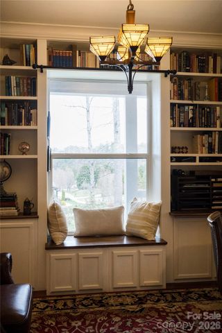 53 Sovereign Lane, Fairview, NC 28730