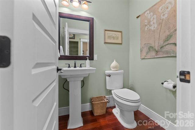 53 Sovereign Lane, Fairview, NC 28730