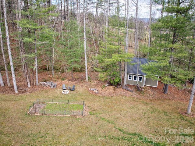 53 Sovereign Lane, Fairview, NC 28730