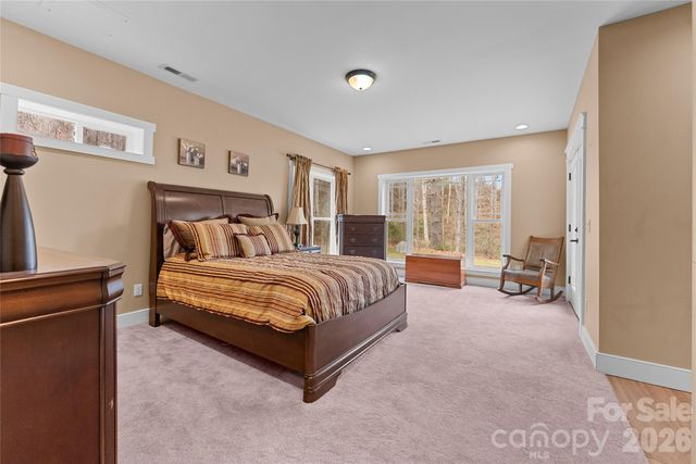 53 Sovereign Lane, Fairview, NC 28730