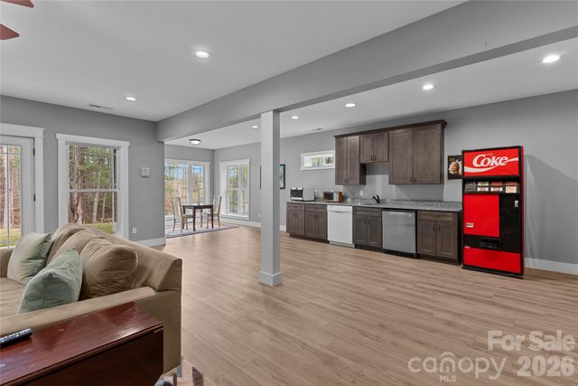 53 Sovereign Lane, Fairview, NC 28730