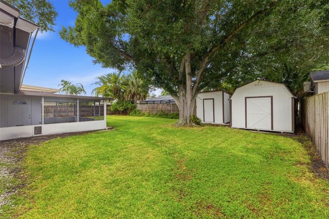 1931 ARVIS CIRCLE E, Clearwater, FL 33764
