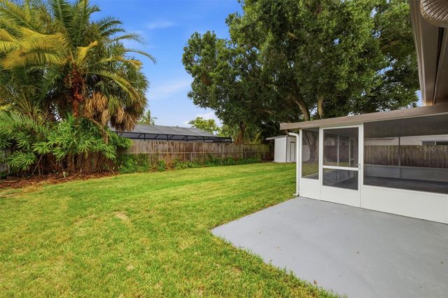 1931 ARVIS CIRCLE E, Clearwater, FL 33764