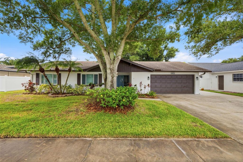 1931 ARVIS CIRCLE E, Clearwater, FL 33764