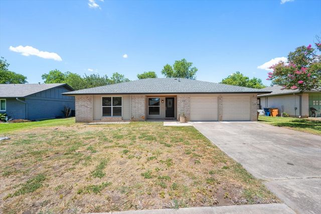 1100 Red Cliff DR, Austin, TX 78758
