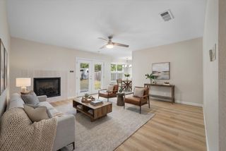 1100 Red Cliff DR, Austin, TX 78758
