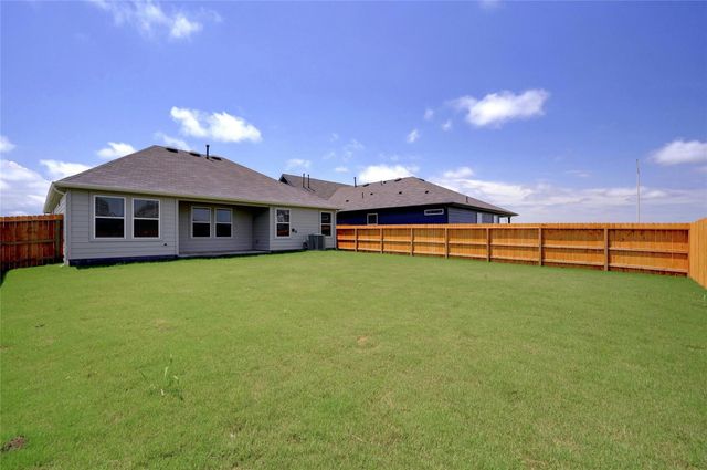 1711 Windsor BLVD, Lockhart, TX 78644