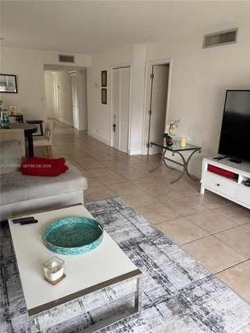 16184 Laurel Drive 204, Weston, FL 33326