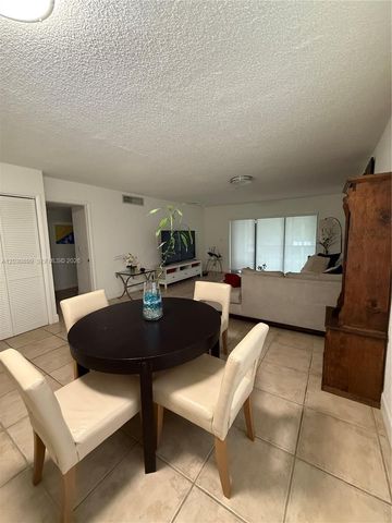 16184 Laurel Drive 204, Weston, FL 33326