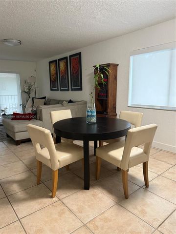 16184 Laurel Drive 204, Weston, FL 33326