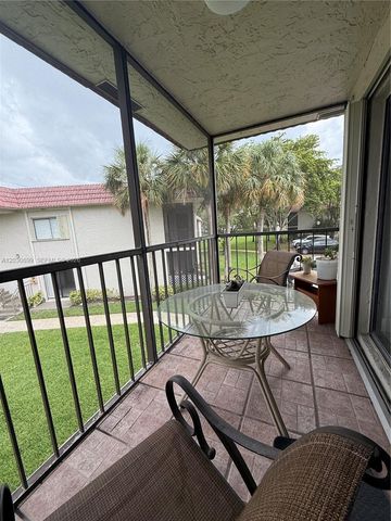 16184 Laurel Drive 204, Weston, FL 33326
