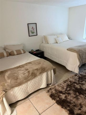 16184 Laurel Drive 204, Weston, FL 33326