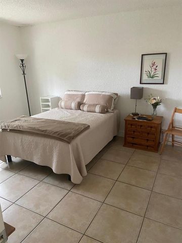 16184 Laurel Drive 204, Weston, FL 33326