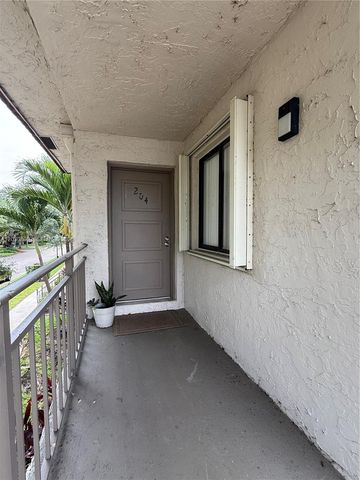 16184 Laurel Drive 204, Weston, FL 33326