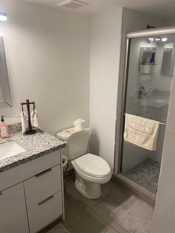 16184 Laurel Drive 204, Weston, FL 33326