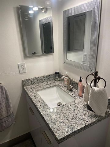 16184 Laurel Drive 204, Weston, FL 33326