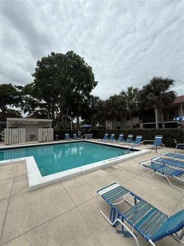 16184 Laurel Drive 204, Weston, FL 33326