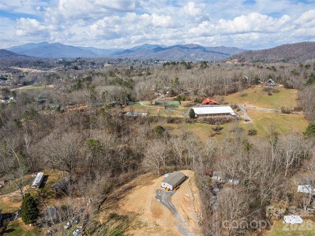 101 Geiranger Drive, Clyde, NC 28721