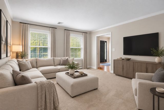 36 Highridge Rd, Bellingham, MA 02019