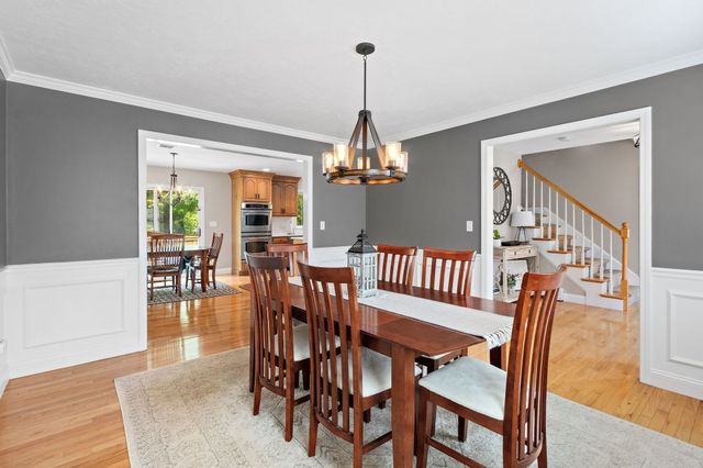 36 Highridge Rd, Bellingham, MA 02019