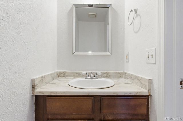 17335 E Rice Circle C, Aurora, CO 80015