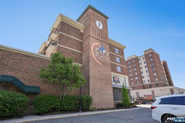 2301 City Place, Edgewater, NJ 07020